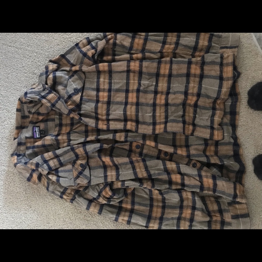 Patagonia flannel button up